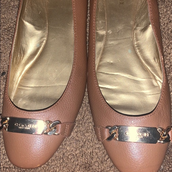 COACH FLATS - Picture 3 of 7